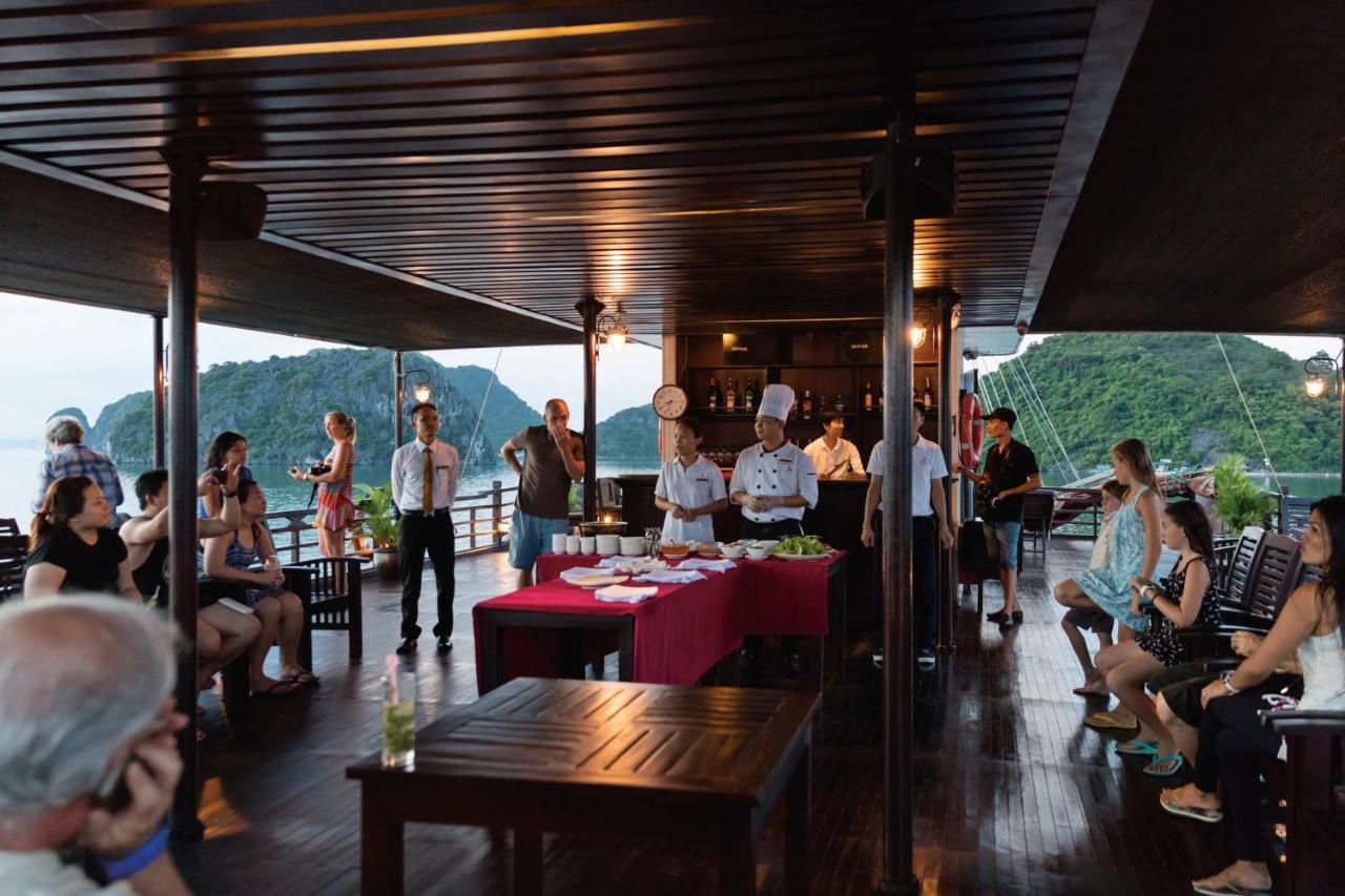 Le Journey Halong Bay Cruises Hotel ฮาลอง ภายนอก รูปภาพ