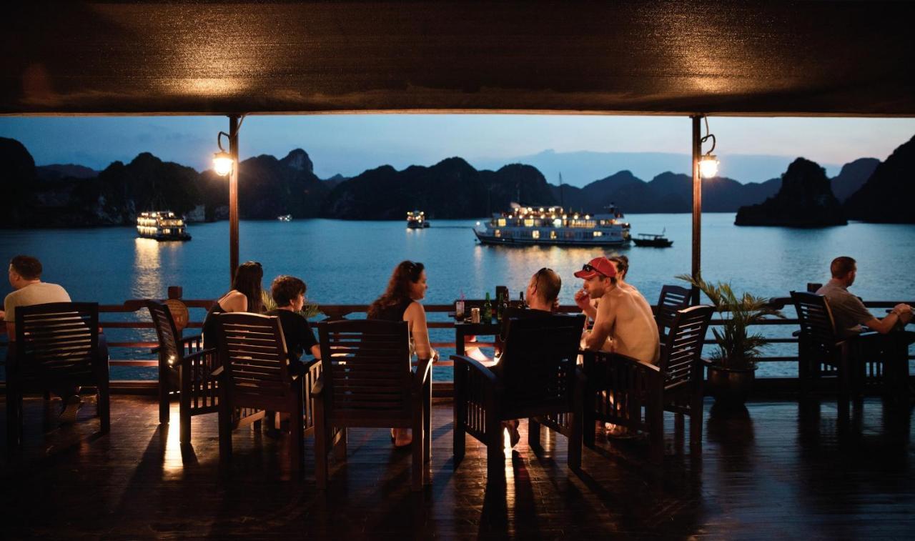 Le Journey Halong Bay Cruises Hotel ฮาลอง ภายนอก รูปภาพ