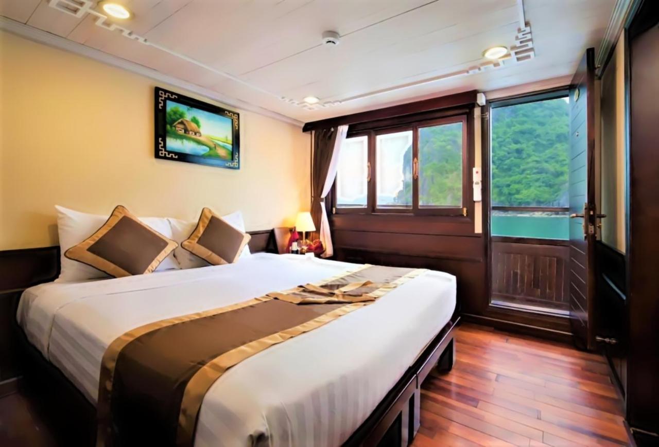 Le Journey Halong Bay Cruises Hotel ฮาลอง ภายนอก รูปภาพ