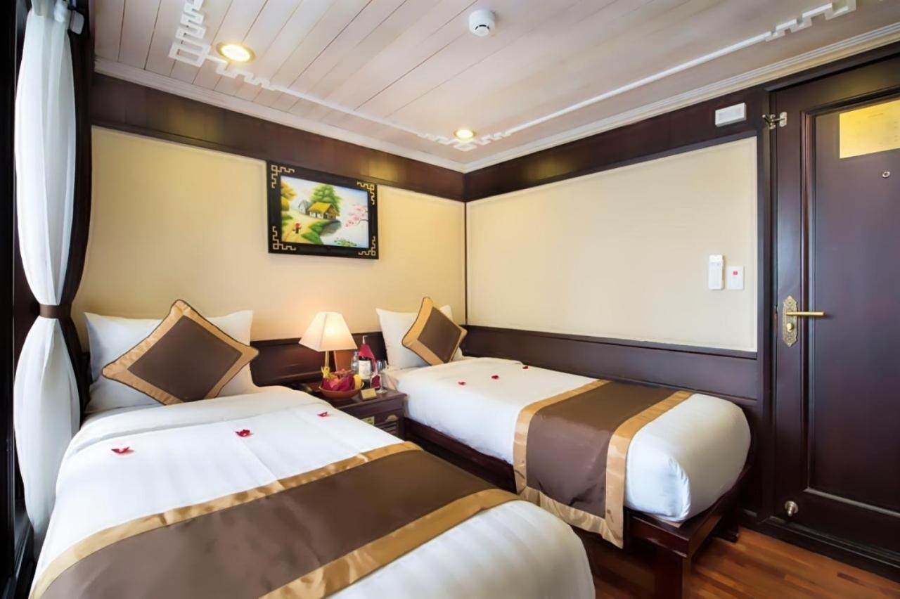 Le Journey Halong Bay Cruises Hotel ฮาลอง ภายนอก รูปภาพ