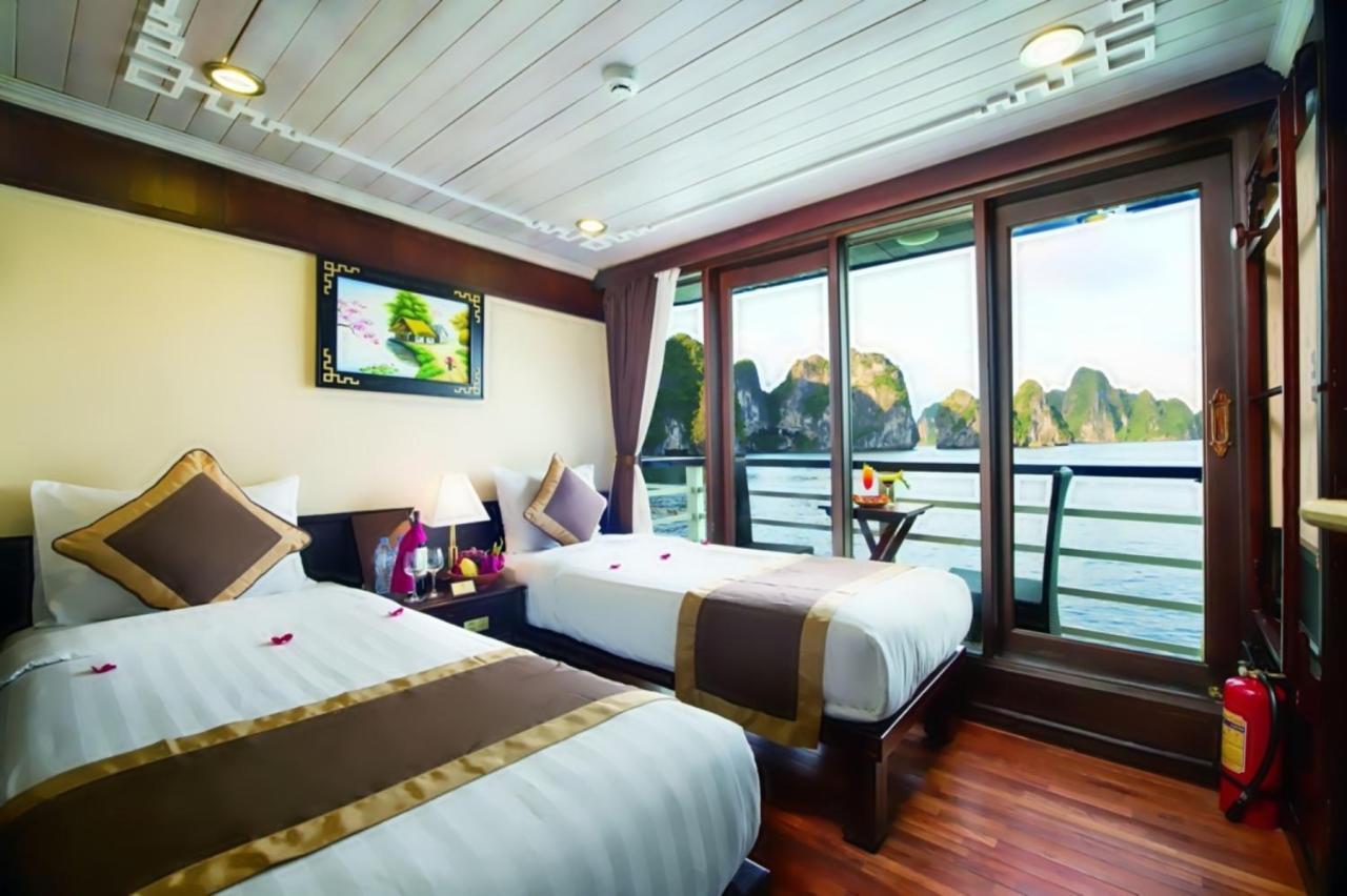 Le Journey Halong Bay Cruises Hotel ฮาลอง ภายนอก รูปภาพ