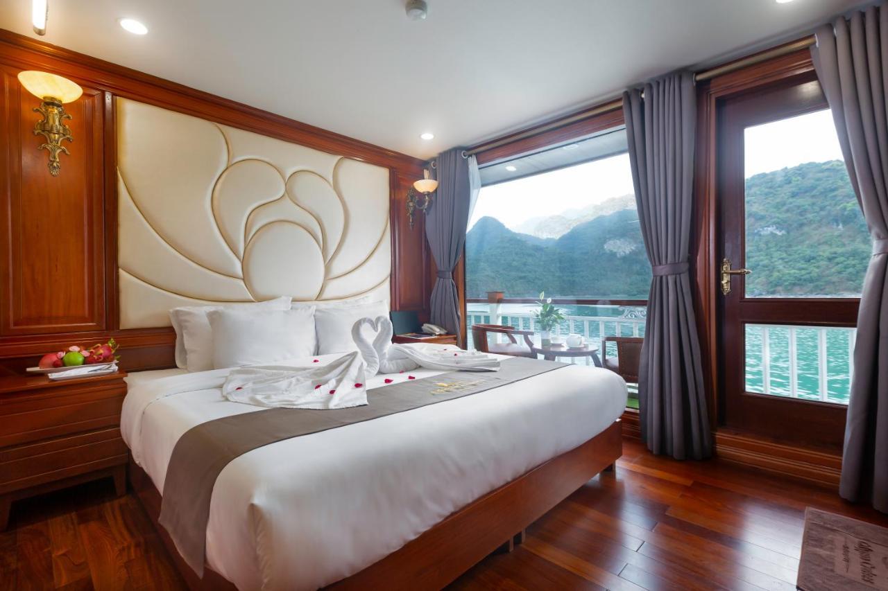 Le Journey Halong Bay Cruises Hotel ฮาลอง ภายนอก รูปภาพ